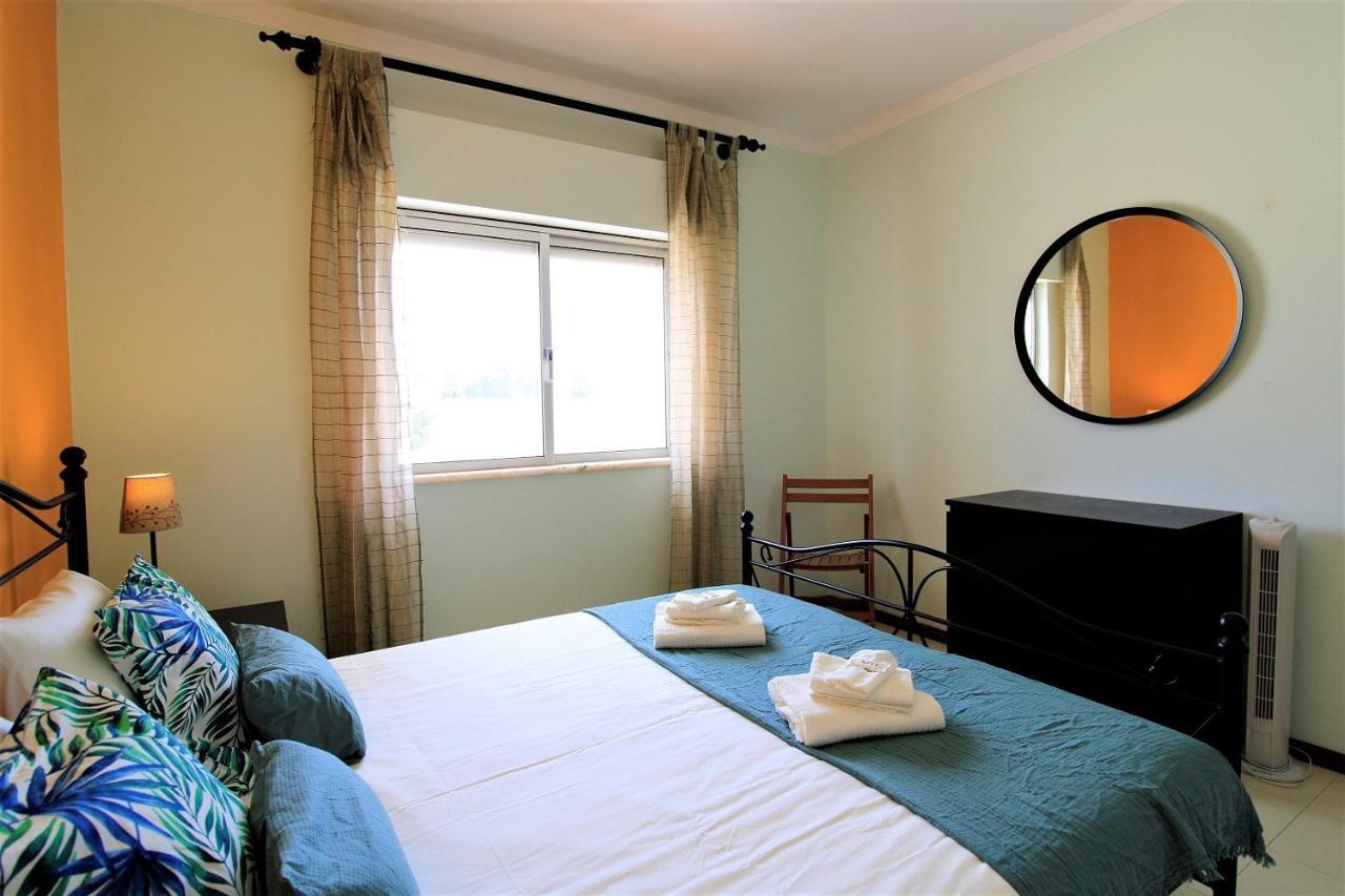Portimao Classic With Pool By Homing Apartment Alvor Luaran gambar
