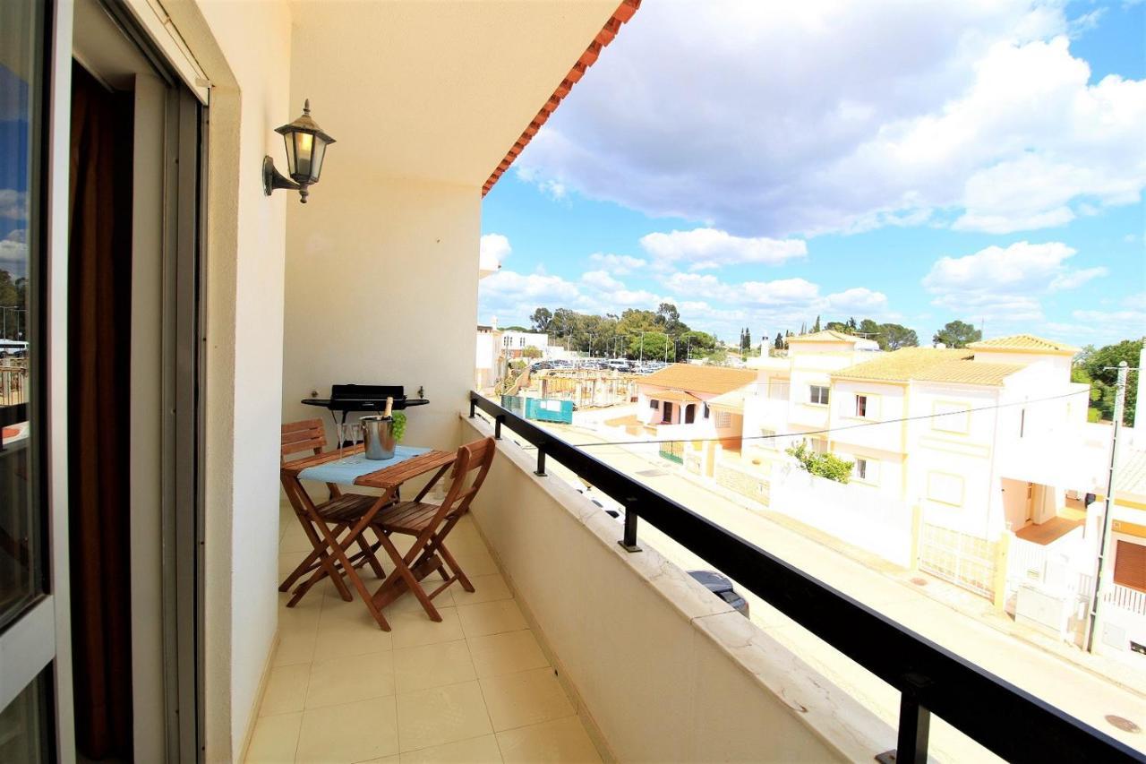 Portimao Classic With Pool By Homing Apartment Alvor Luaran gambar