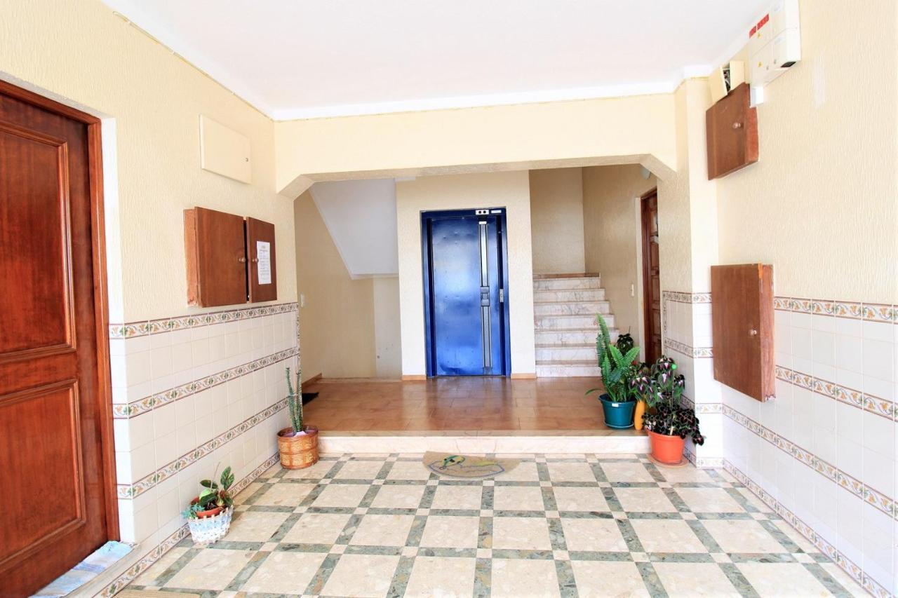 Portimao Classic With Pool By Homing Apartment Alvor Luaran gambar