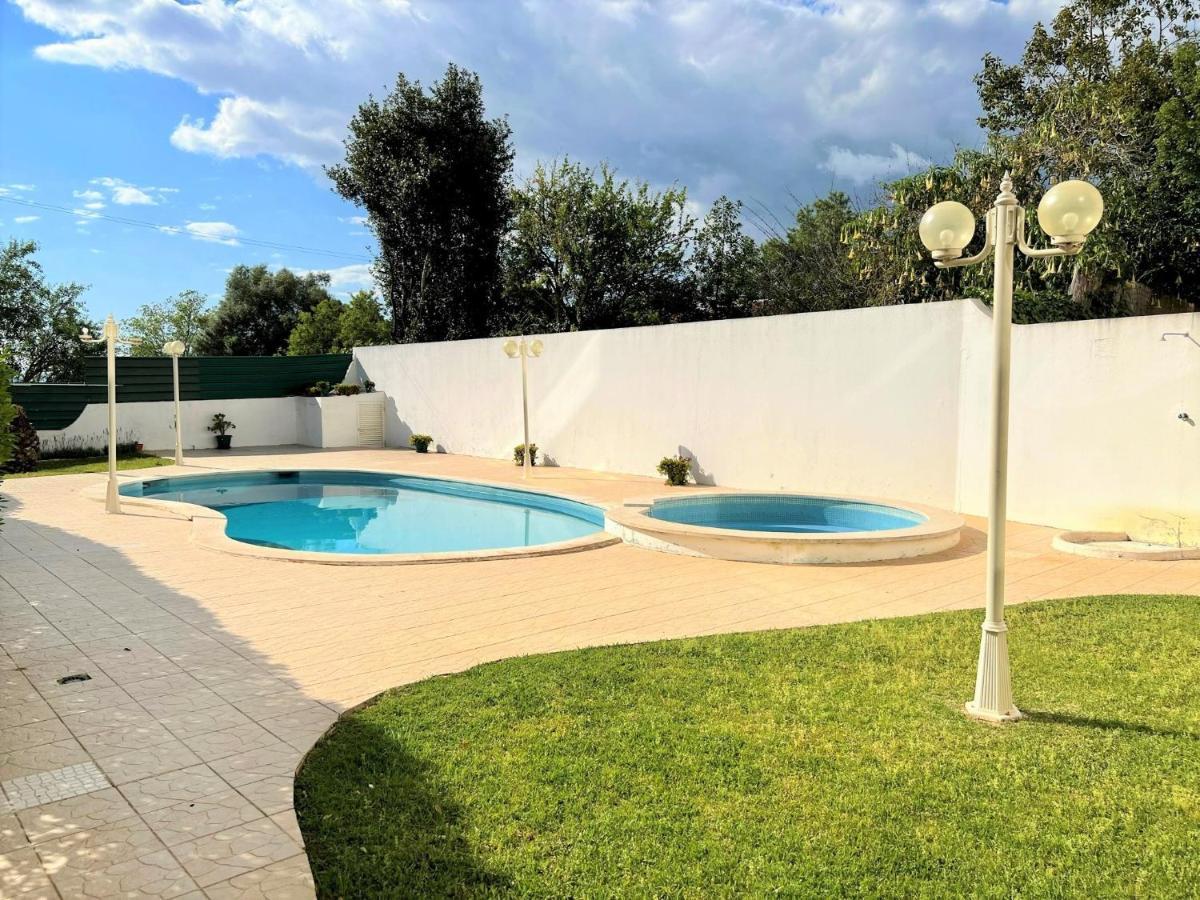 Portimao Classic With Pool By Homing Apartment Alvor Luaran gambar